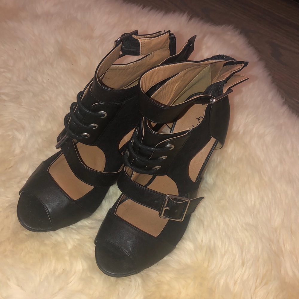 Sexy black open toe heels